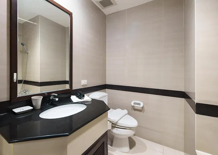 Verdant Vista King Near Bts With Modern Amenities Apartment