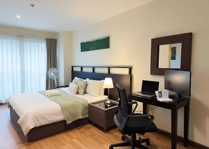 Apartment Verdant Vista King Near Bts With Modern Amenities